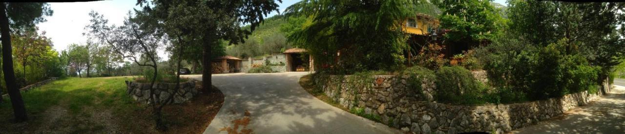 Costa Del Gallo Pacentro Екстериор снимка